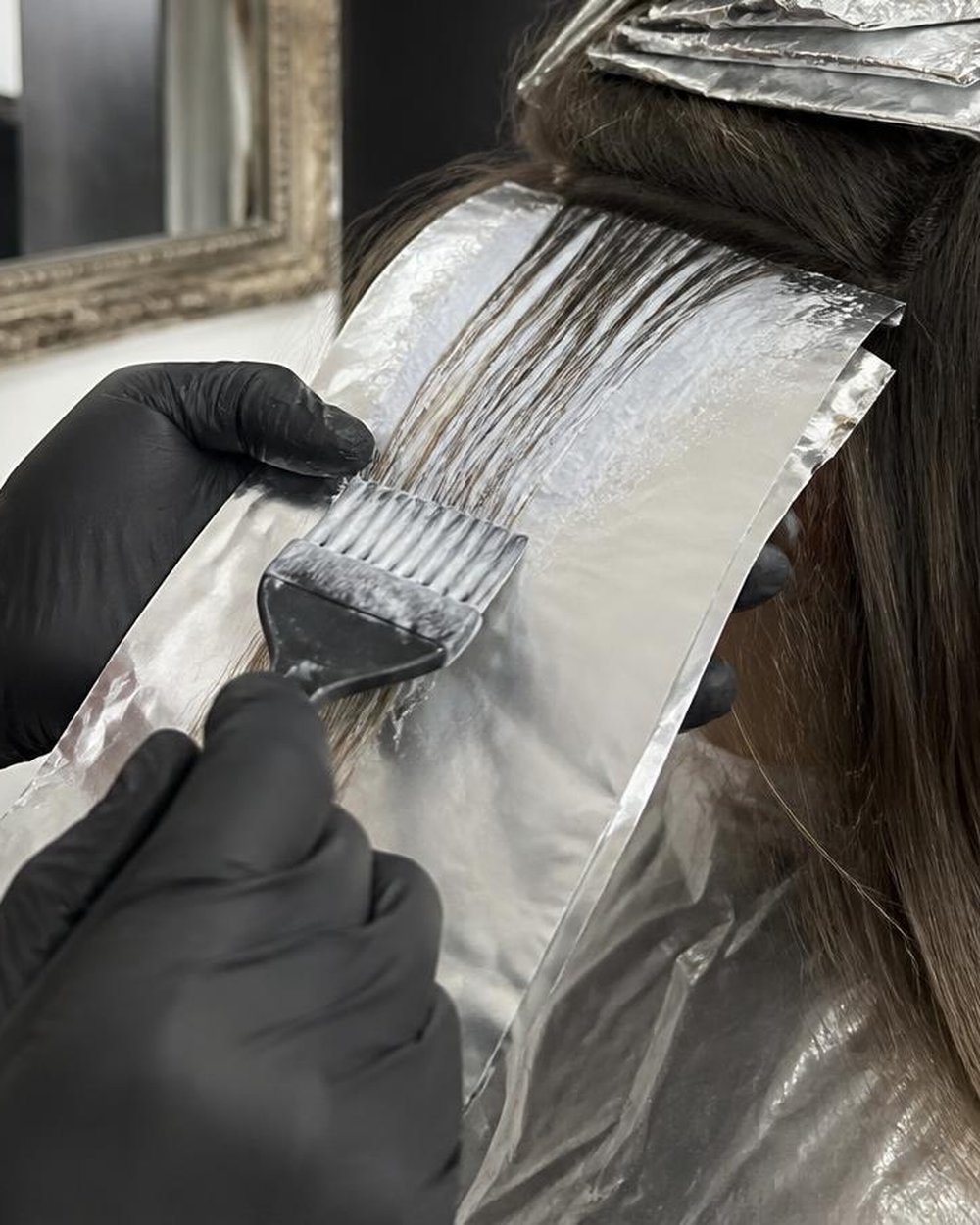 Schiariture in foil durante la lavorazione